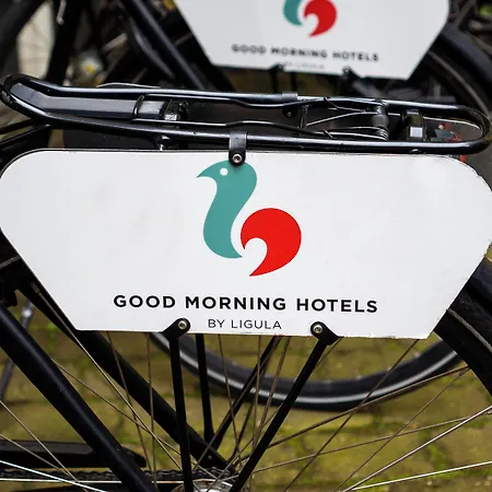 Good Morning Star Hotel