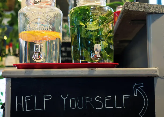 Good Morning Star ホテル 3*