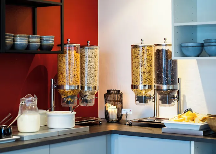 Good Morning Star ホテル 3*