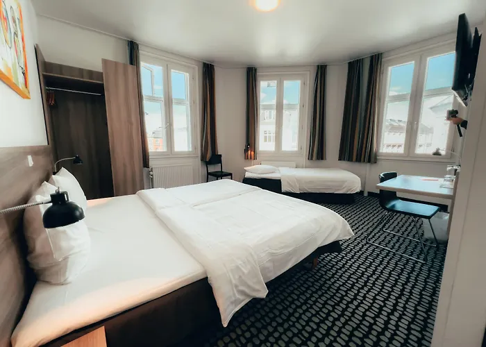 Good Morning Star ホテル 3*