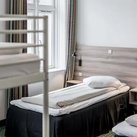 Good Morning Star Hotell 3*
